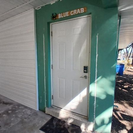 Blue Crab Dock On Gulf Canal Front Close 2 Beach Restaurants 보니타스프링스 외부 사진